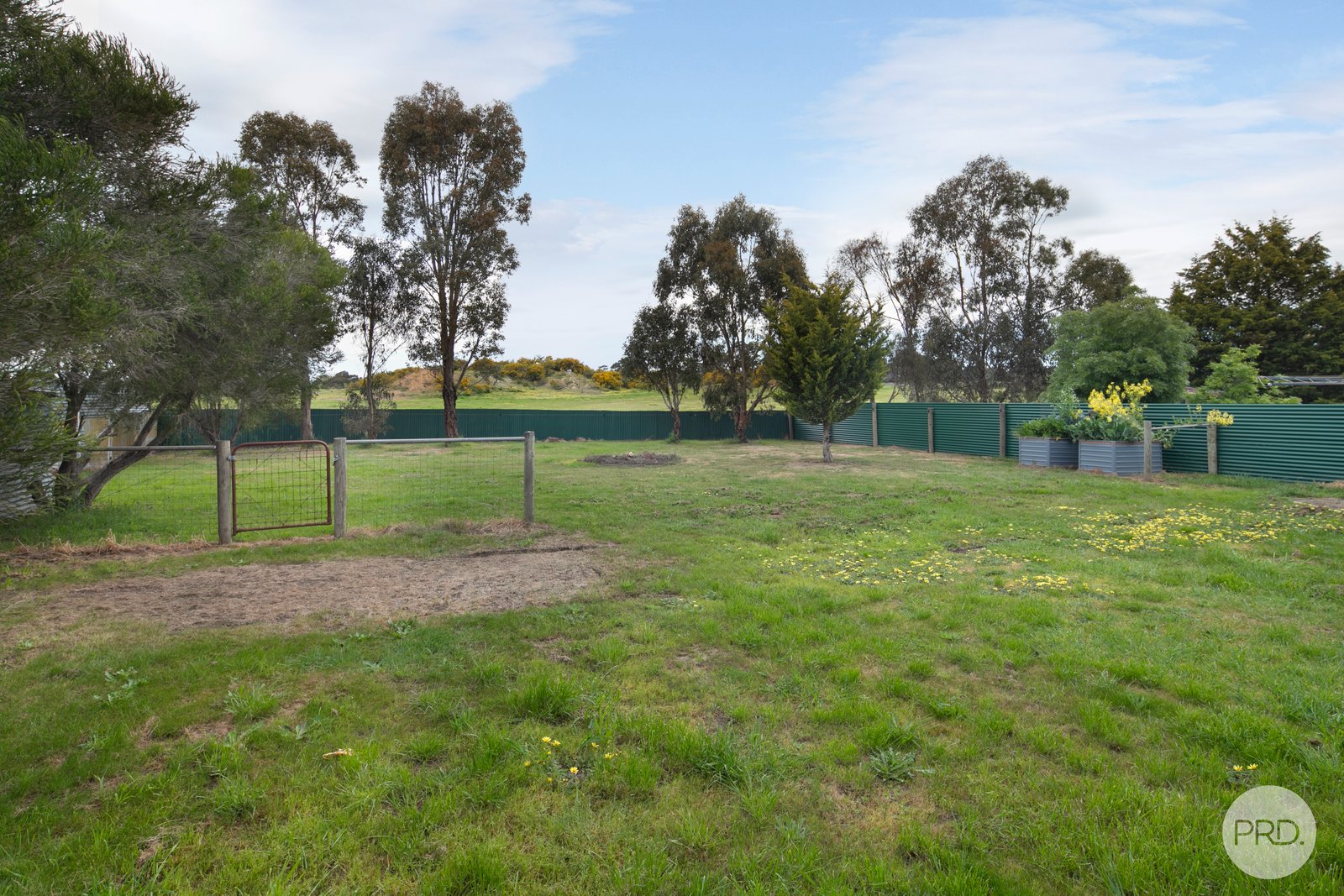 25A Suburban Street CLUNES 12