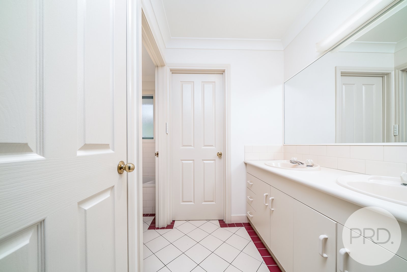 25A Tamar Drive TATTON 9