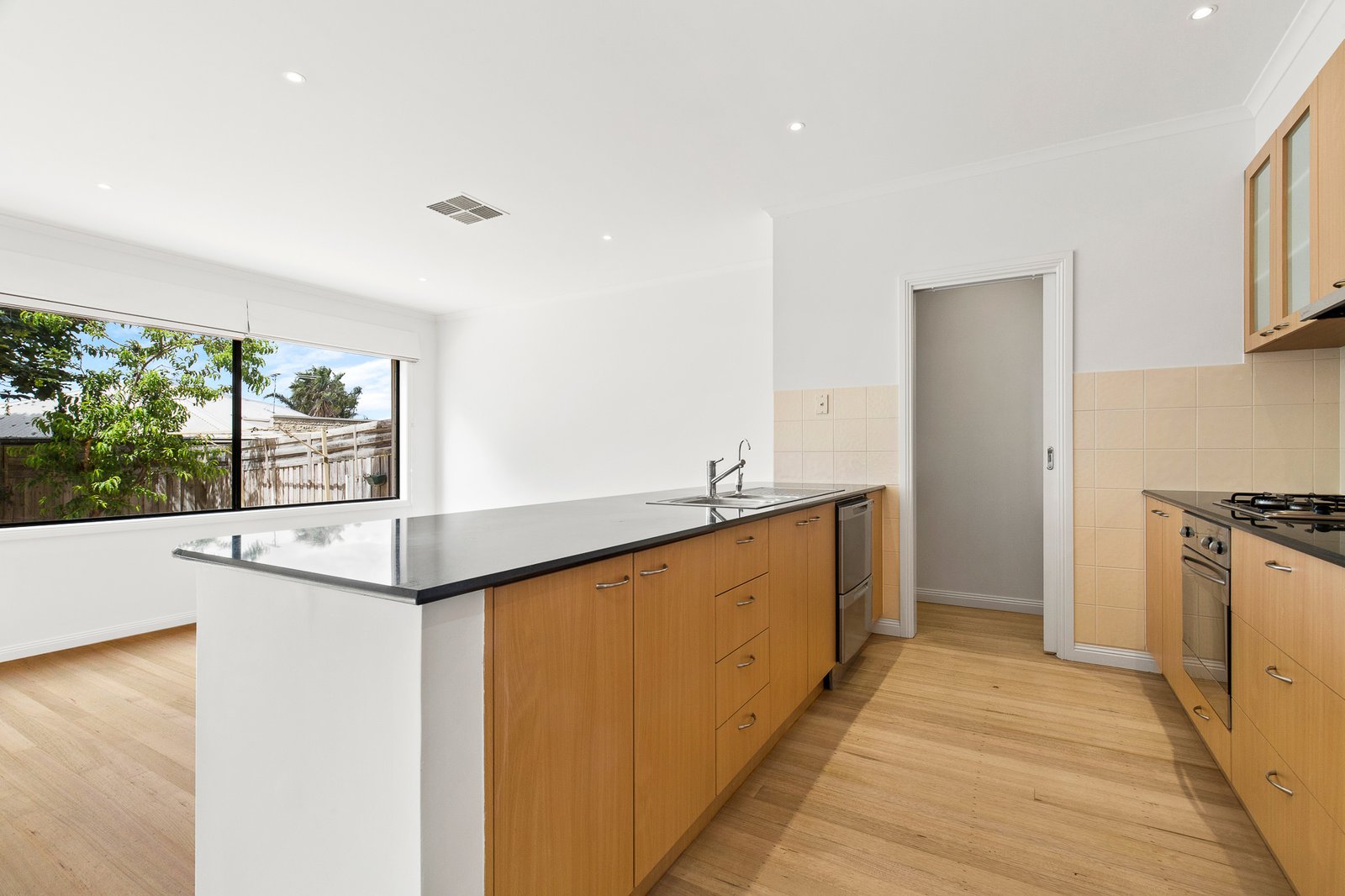 Gallery: 25a Tennyson Street