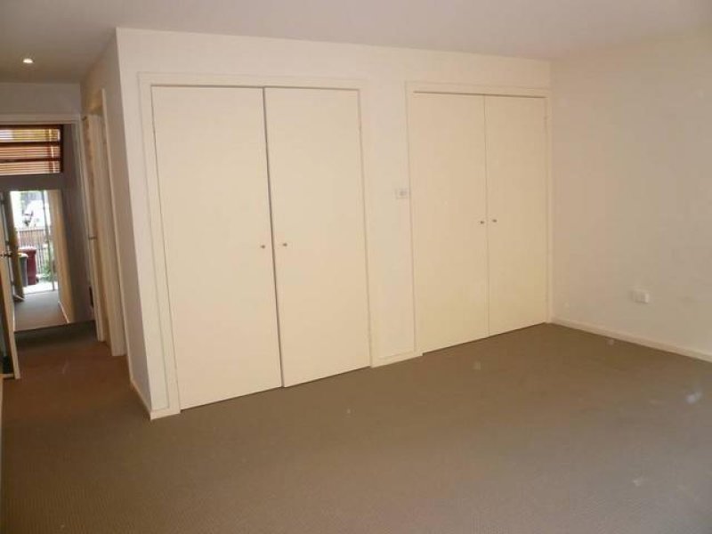 Gallery: 25B Dow Street
