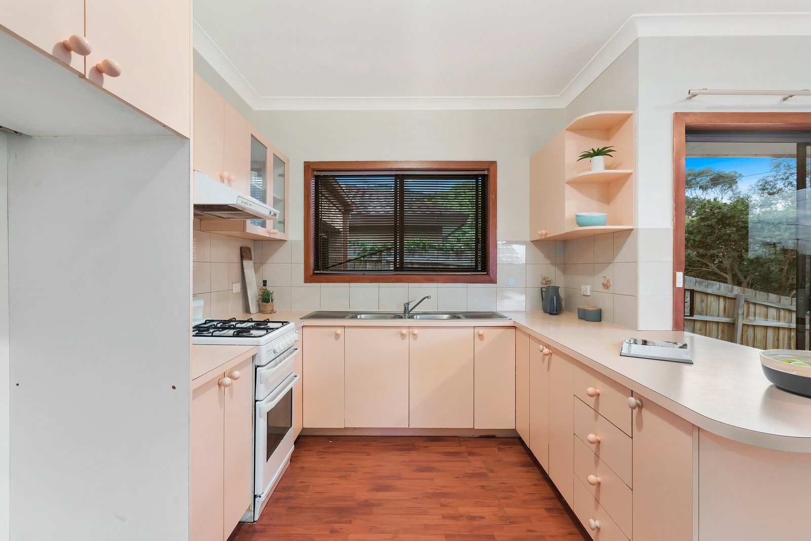 Gallery: 25B Grandview Grove