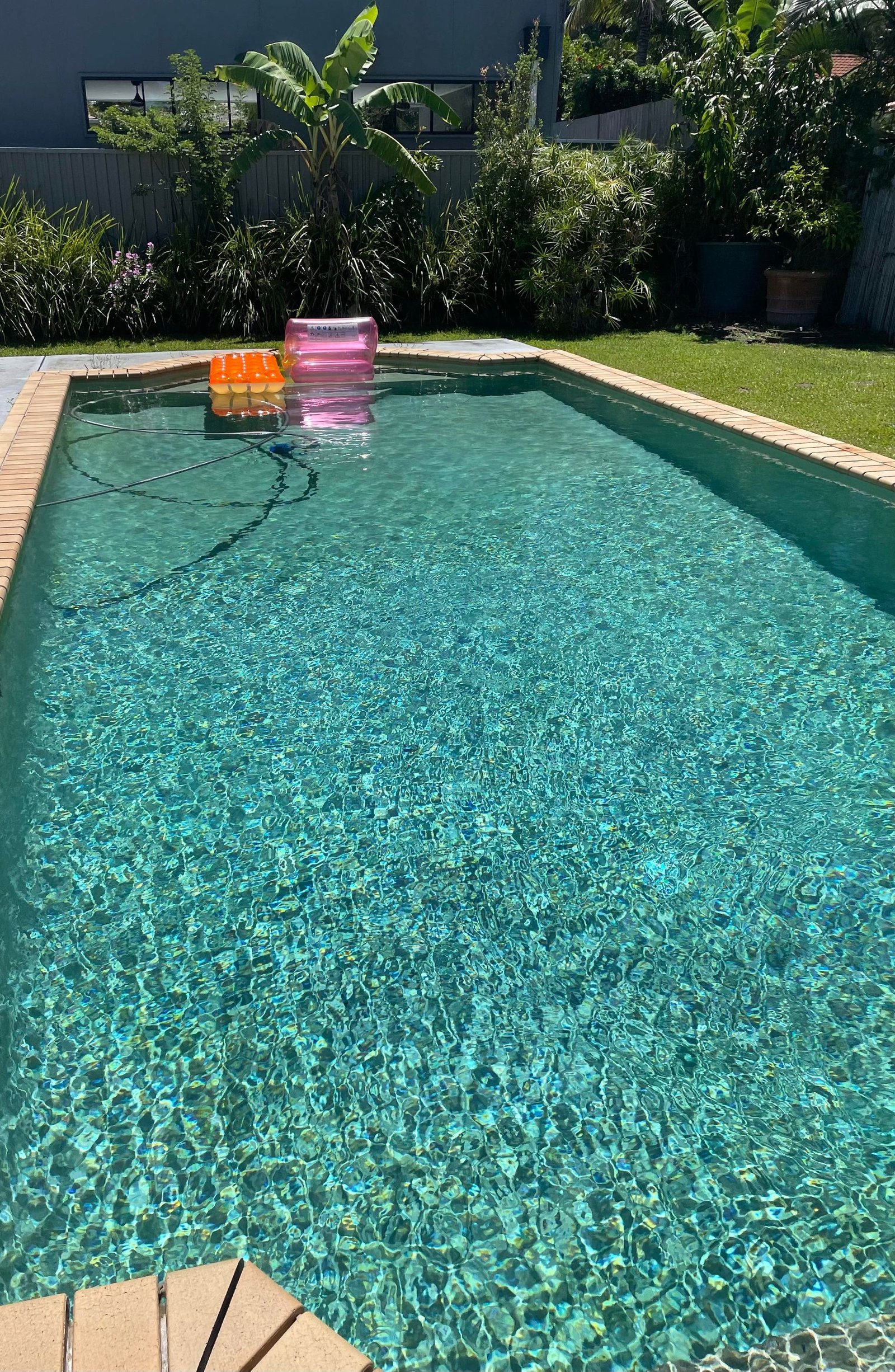 25b Parasol Street ASHMORE 8