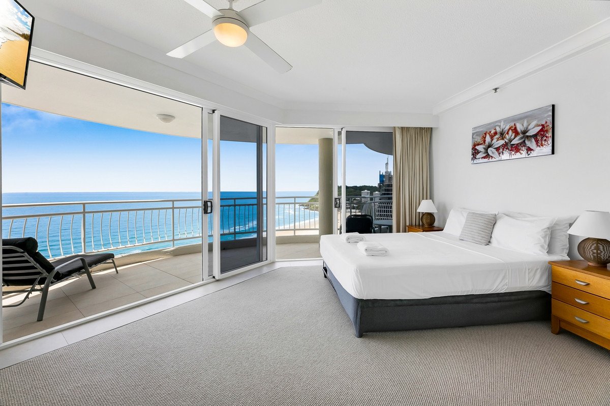 25E/3 second Avenue Burleigh Heads 15