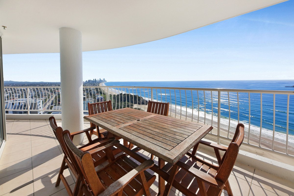 25H/238 The Esplanade Burleigh Heads 2