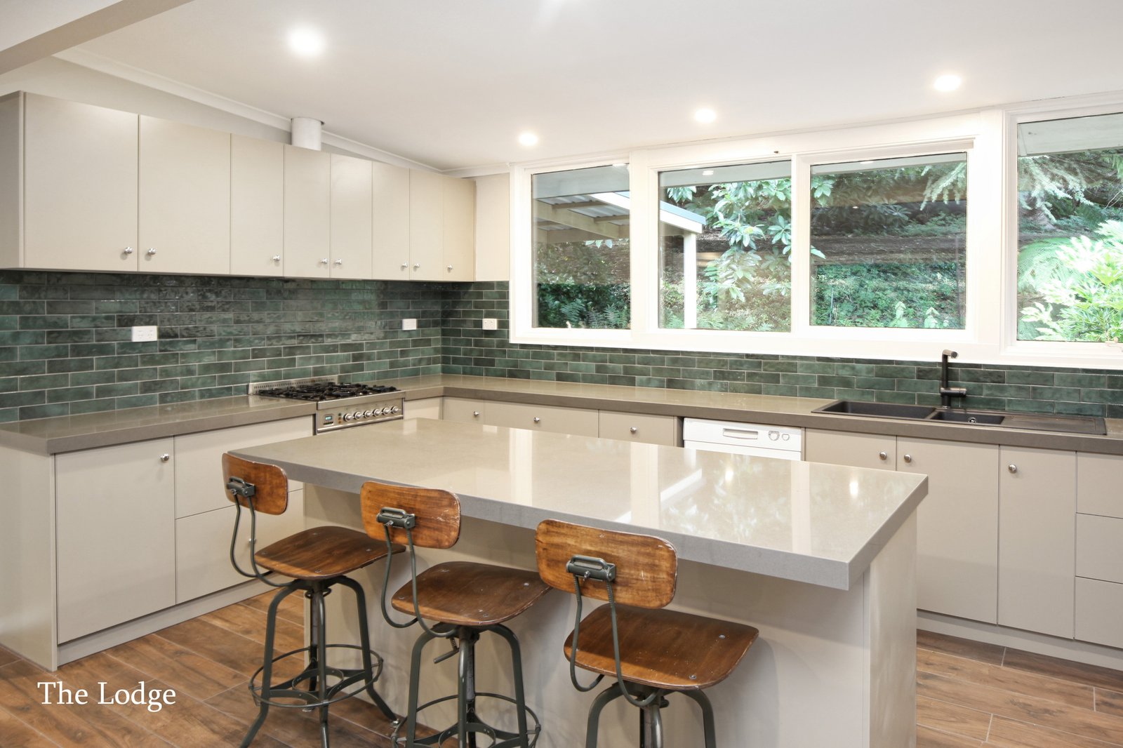 Real Estate and Property in 26-28 Days Track, Hesket, VIC