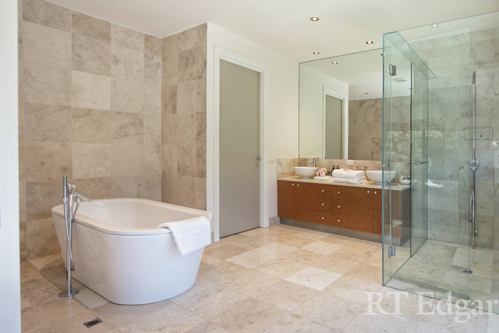 Real Estate and Property in 26-28 Days Track, Hesket, VIC