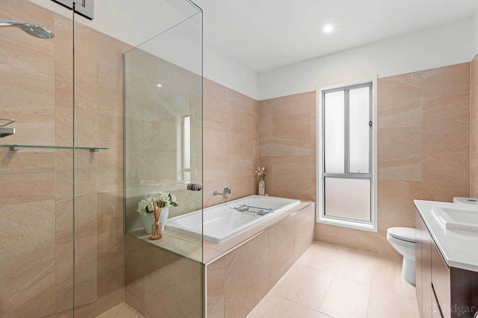 Real Estate and Property in 26-28 Evergreen Circuit, Ocean Grove, VIC