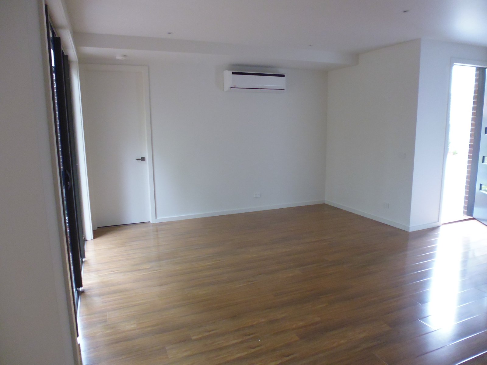 Gallery: 2/6-8 Mc Alister Street
