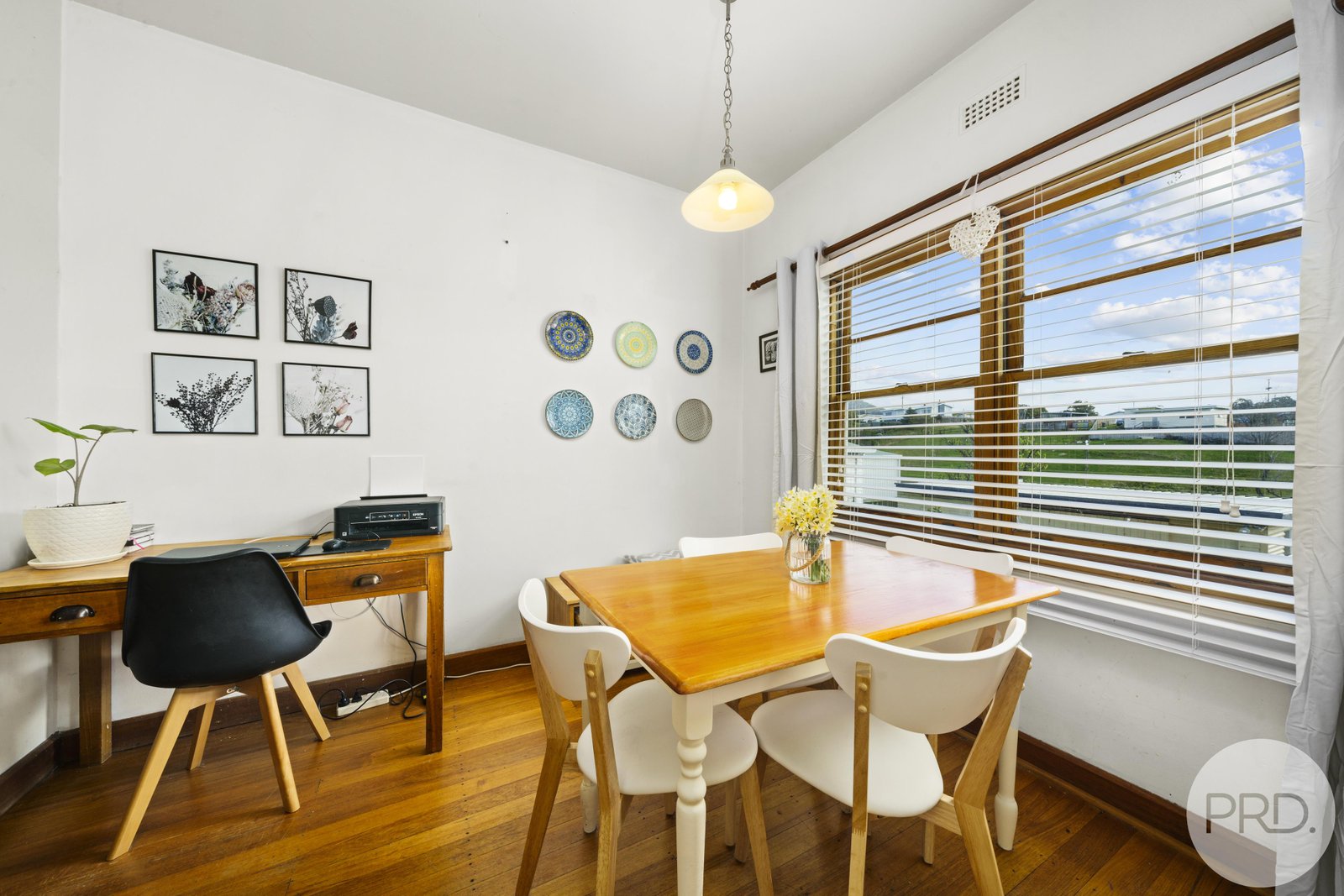 26 Abbotsfield Road CLAREMONT 10