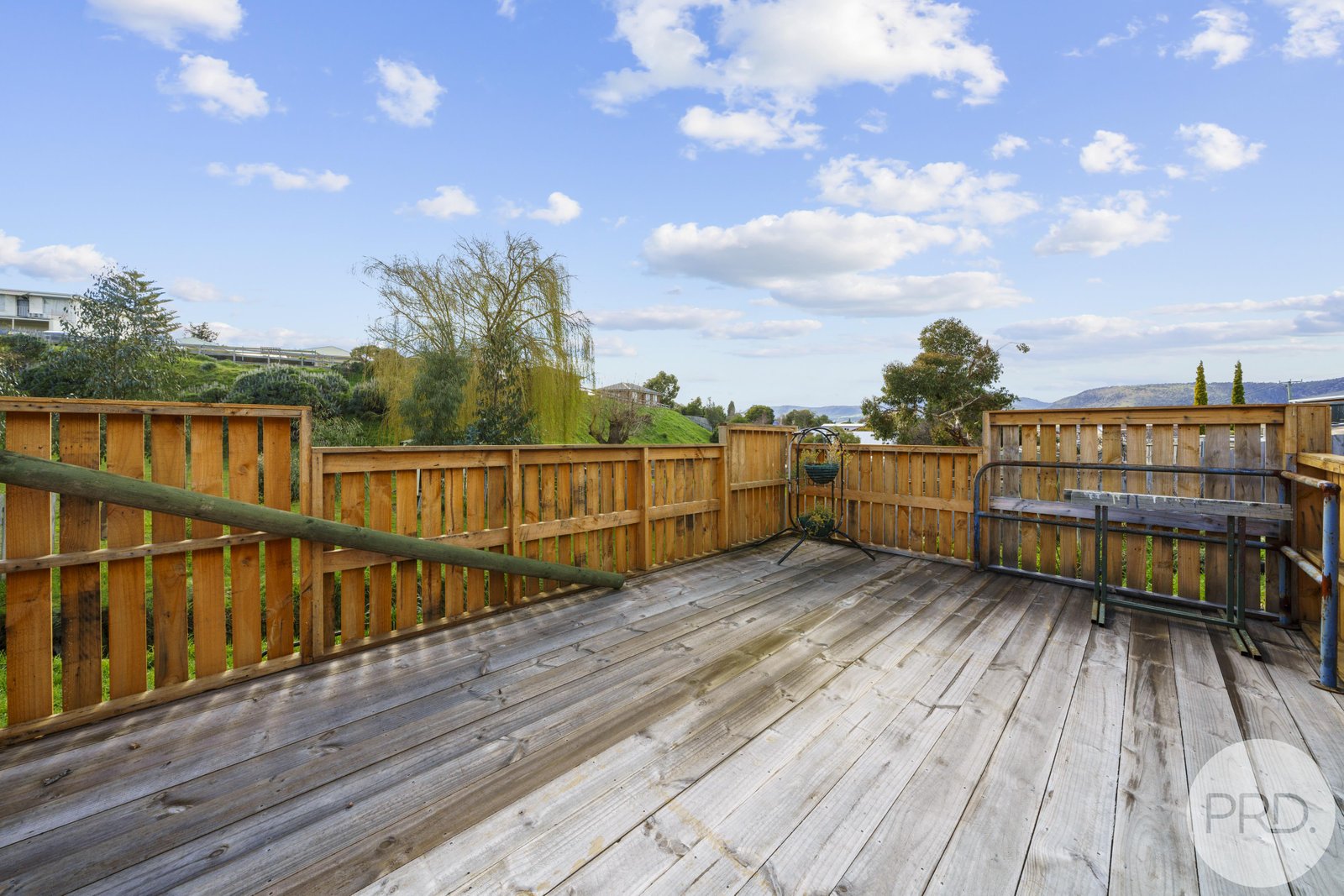 26 Abbotsfield Road CLAREMONT 16