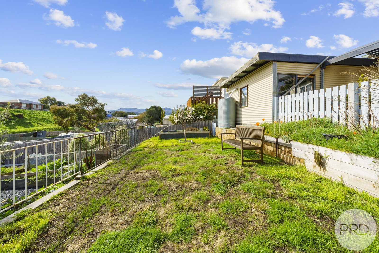 26 Abbotsfield Road CLAREMONT 23