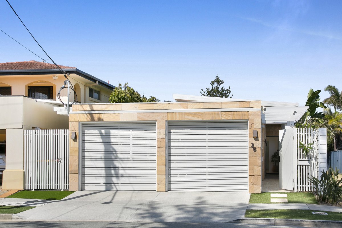 26 Alfred Street Mermaid Beach 27