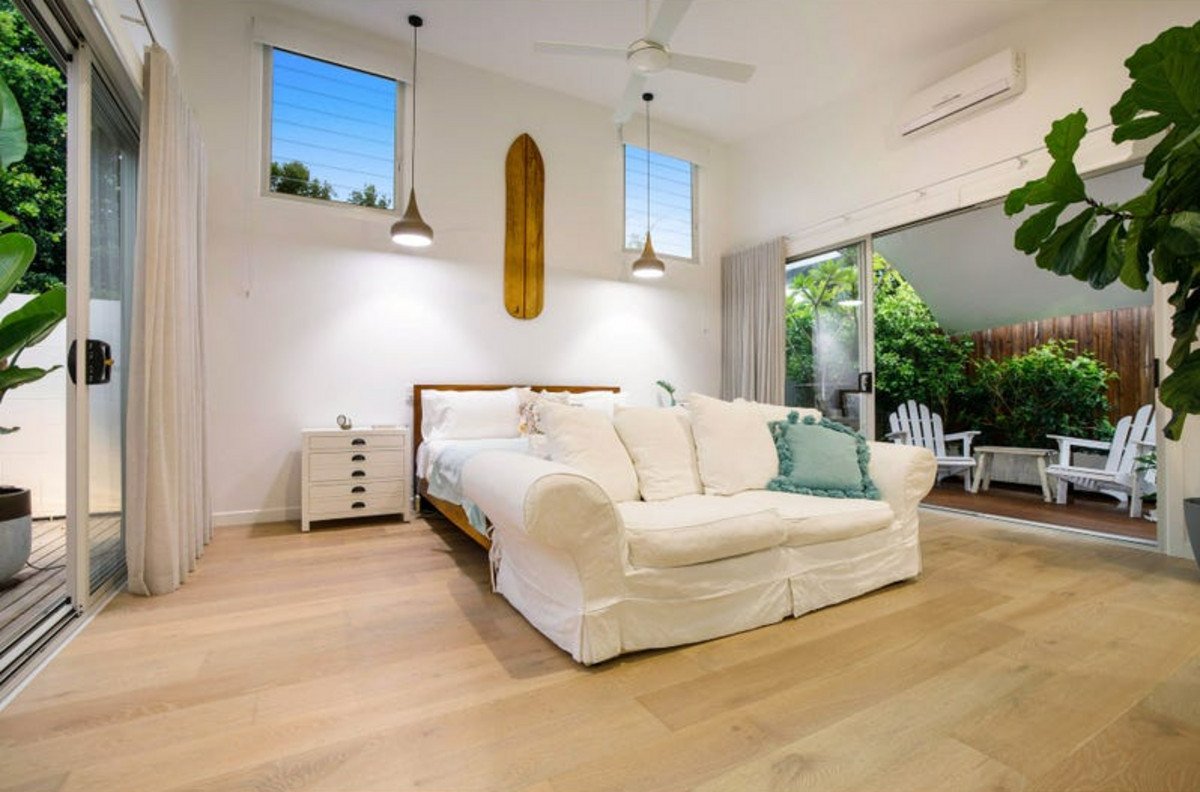 26 Alfred Street Mermaid Beach 8