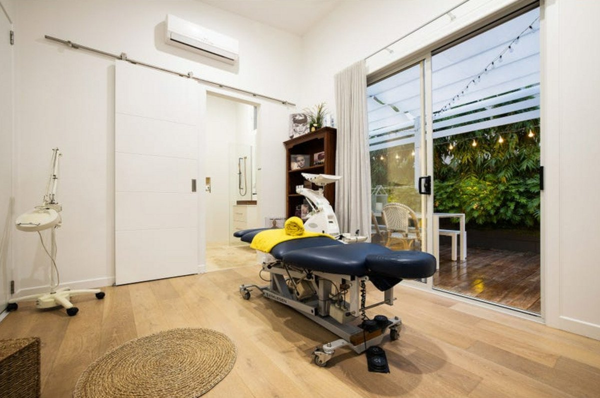 26 Alfred Street Mermaid Beach 12