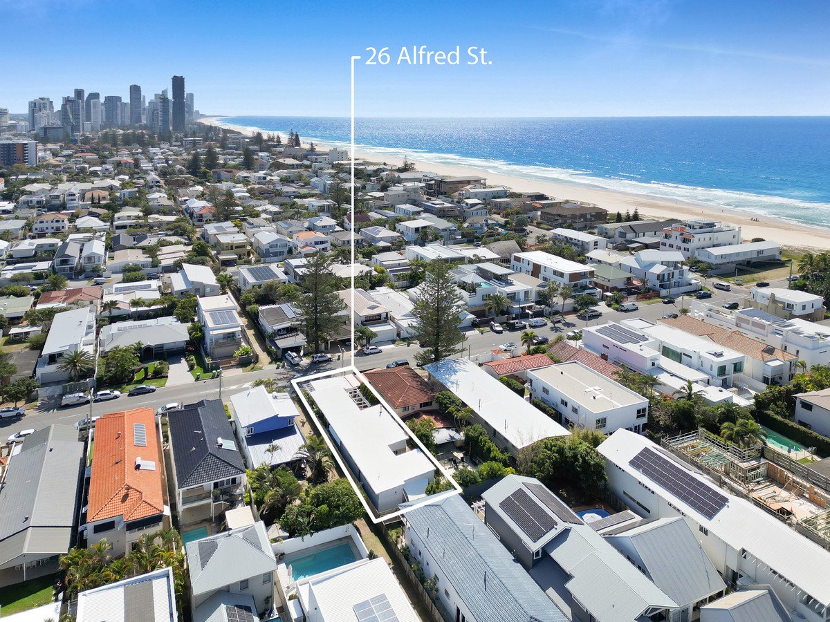 26 Alfred Street Mermaid Beach 30