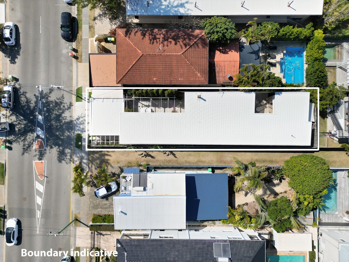 26 Alfred Street Mermaid Beach 31