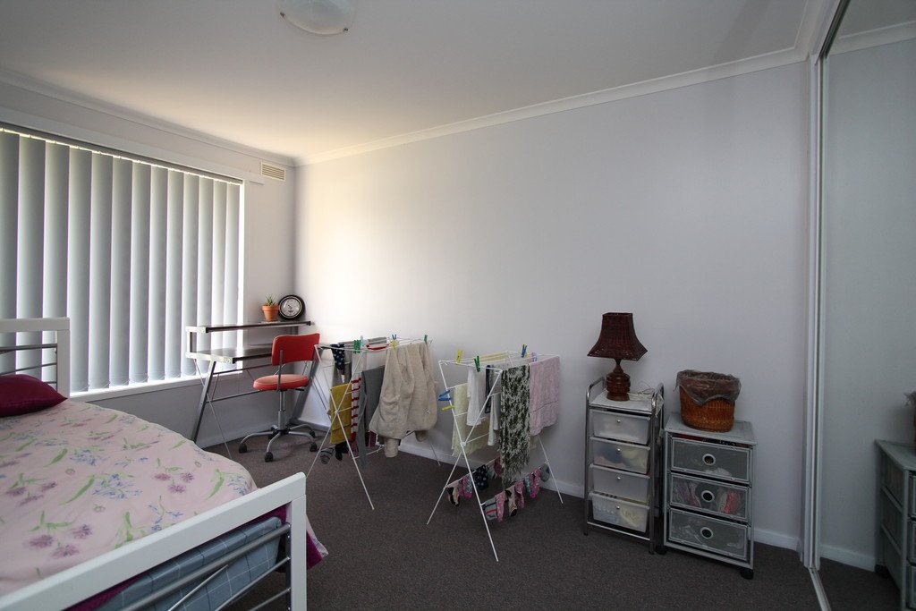 2/6 Aminya Avenue DELACOMBE 6