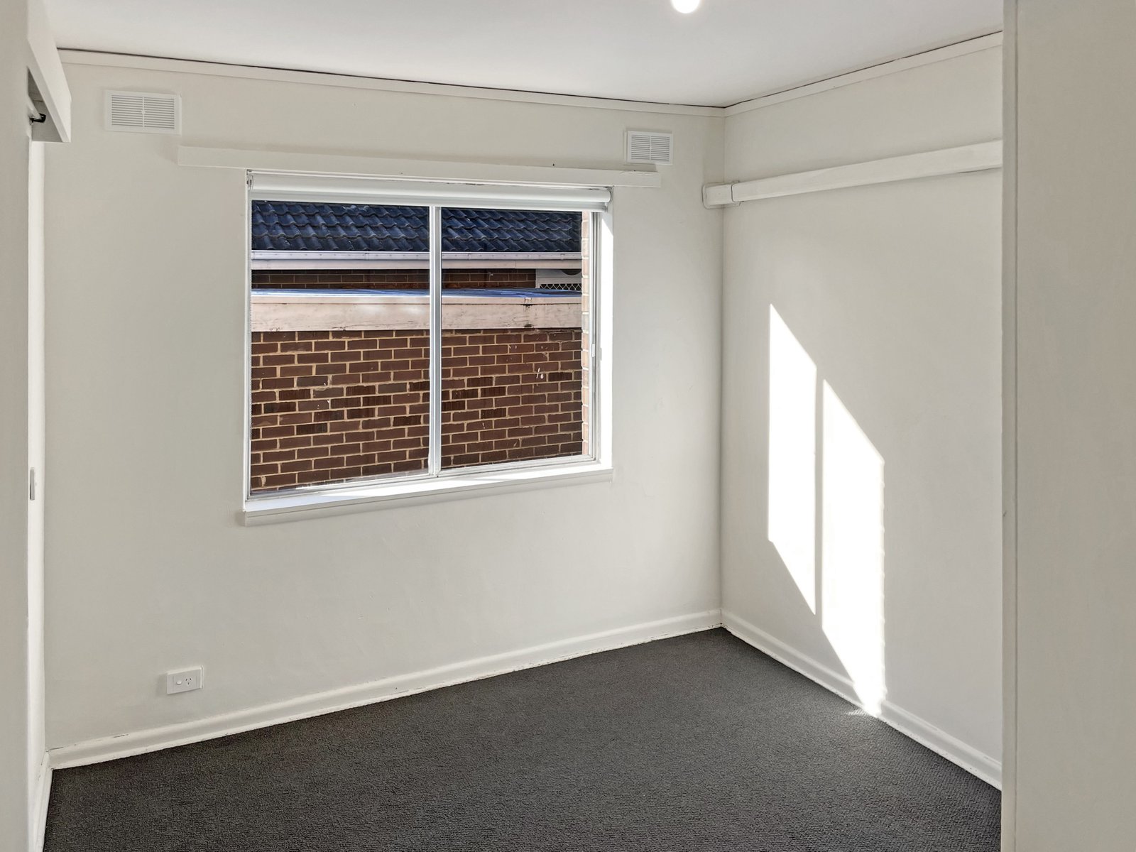 Gallery: 2/6 Anderson Court