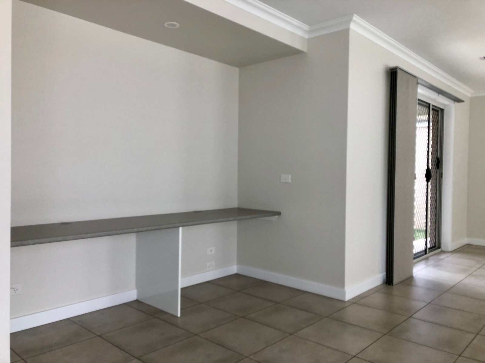 2/6 Annika Place NORTH ALBURY 6