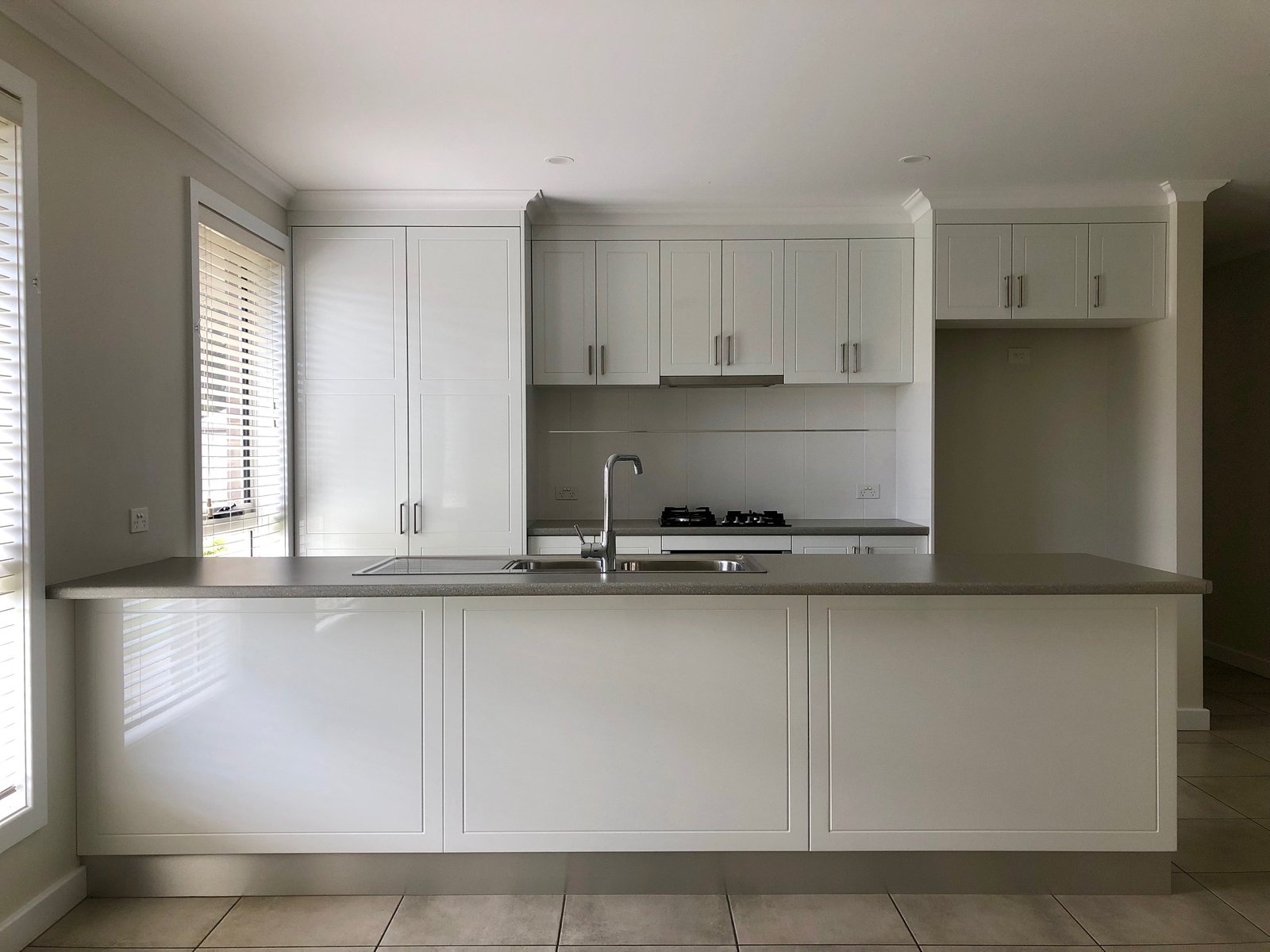 2/6 Annika Place NORTH ALBURY 3