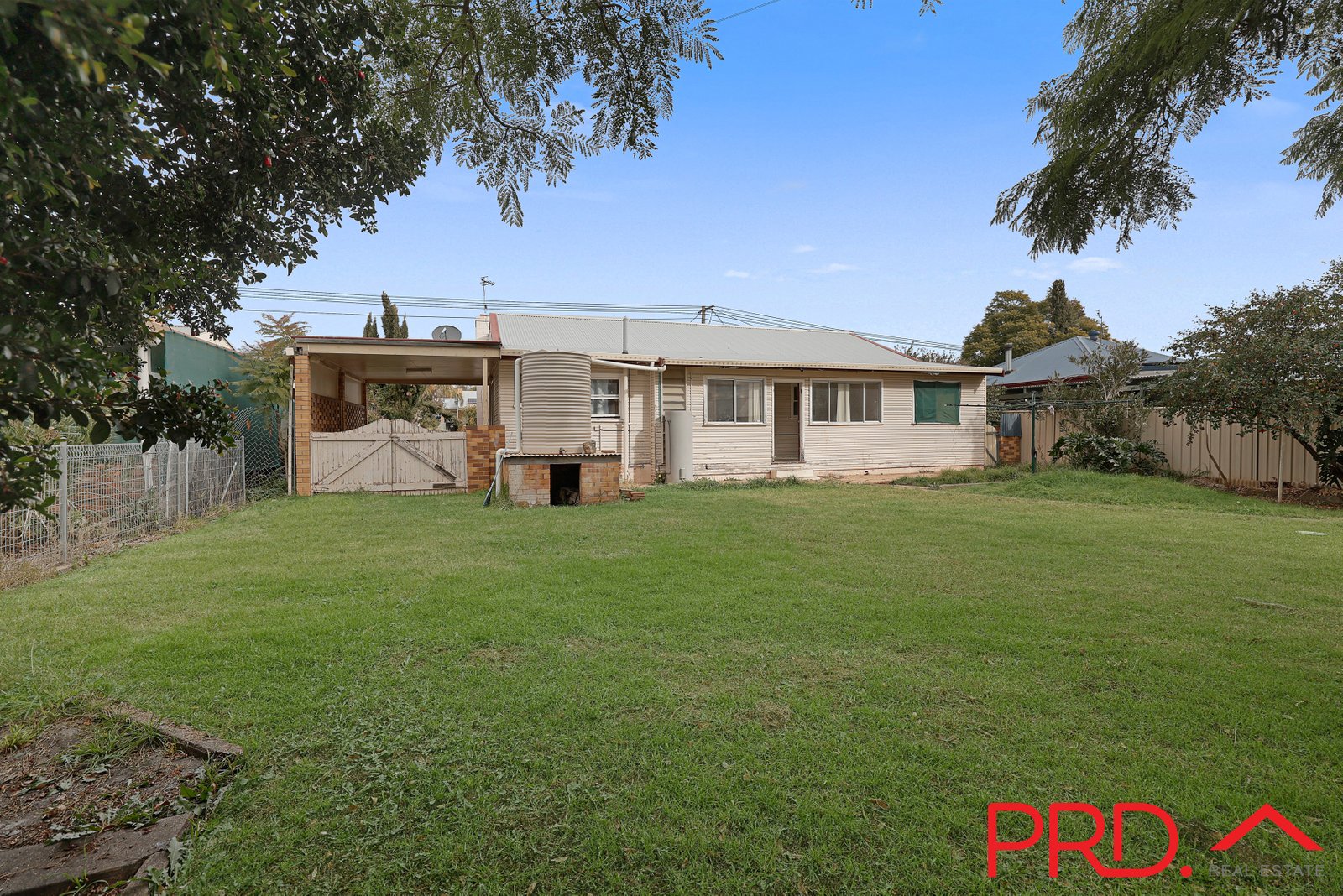26 Anthony Road TAMWORTH 4