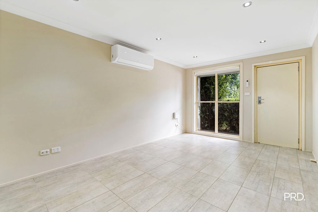 2/6 Arakoon Avenue PENRITH 6