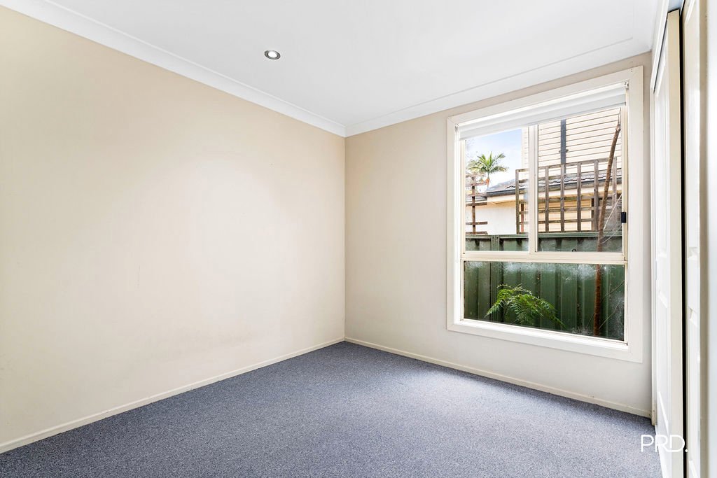 2/6 Arakoon Avenue PENRITH 8