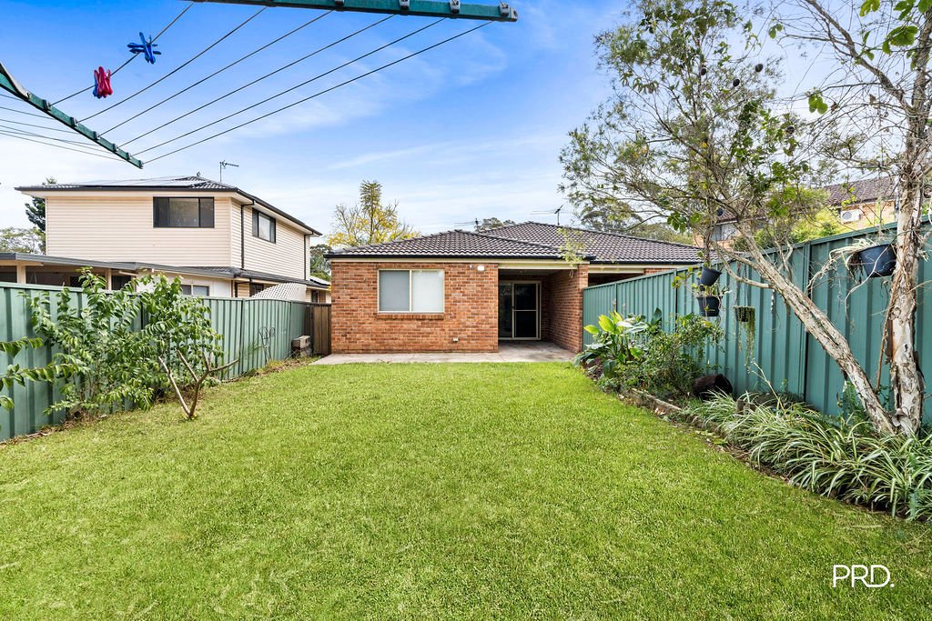 2/6 Arakoon Avenue PENRITH 9