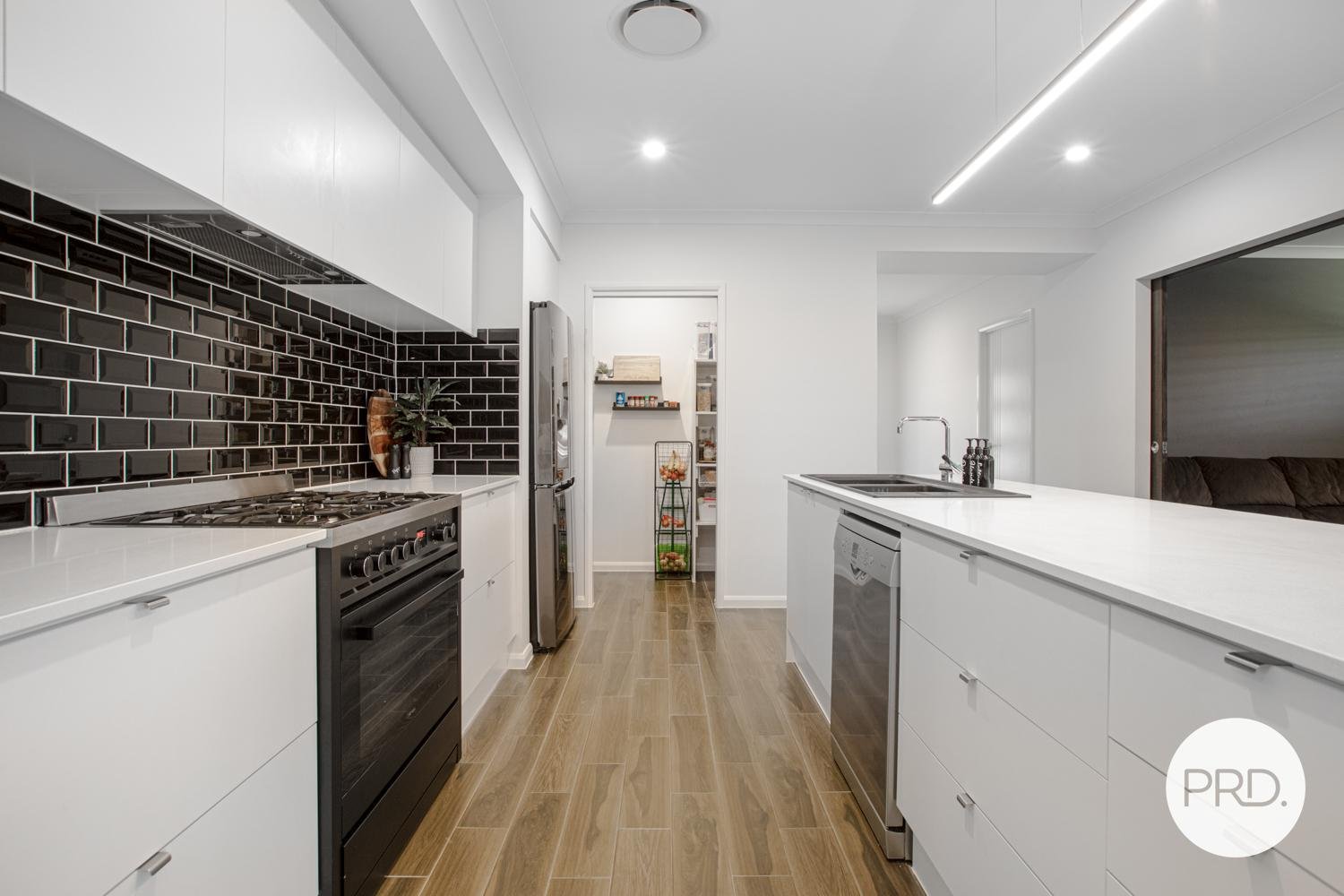 26 Arrowtail Street CHISHOLM 8