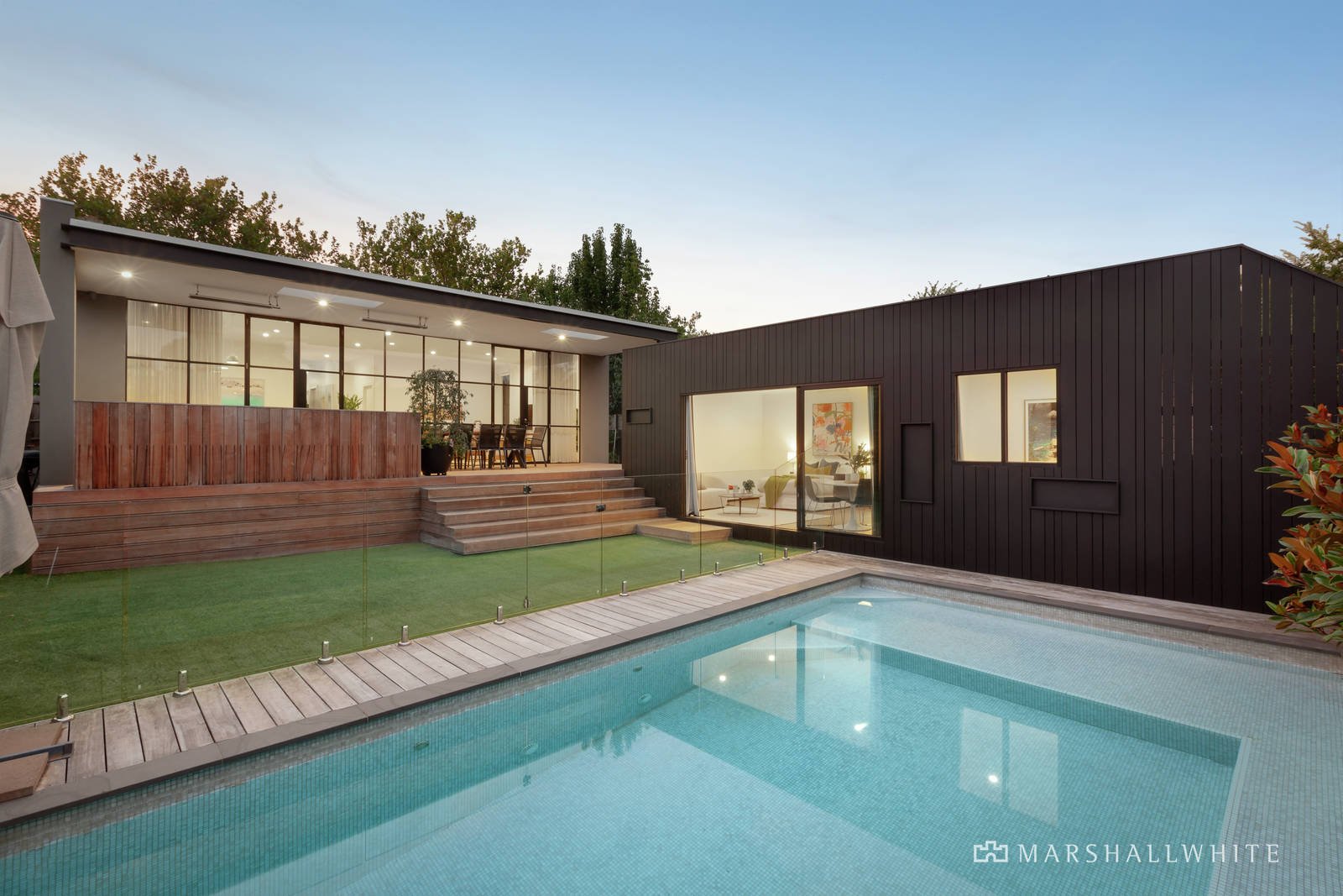 26 Ash Grove, Malvern East, VIC