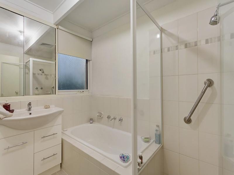 Gallery: 26 Ashwood Drive