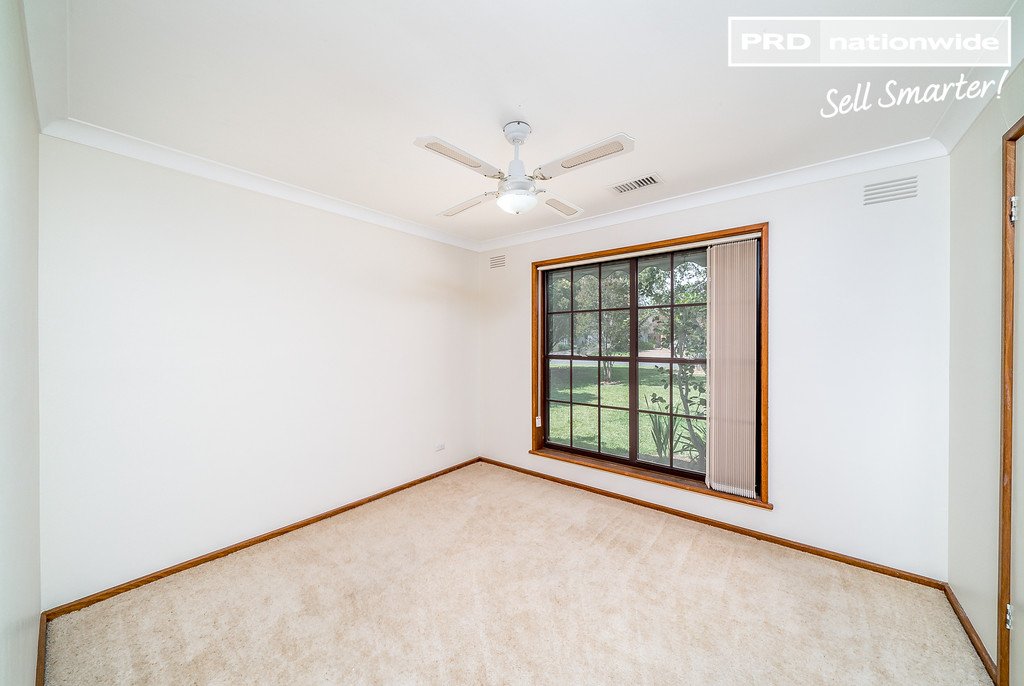 26 Balmoral Crescent LAKE ALBERT 6