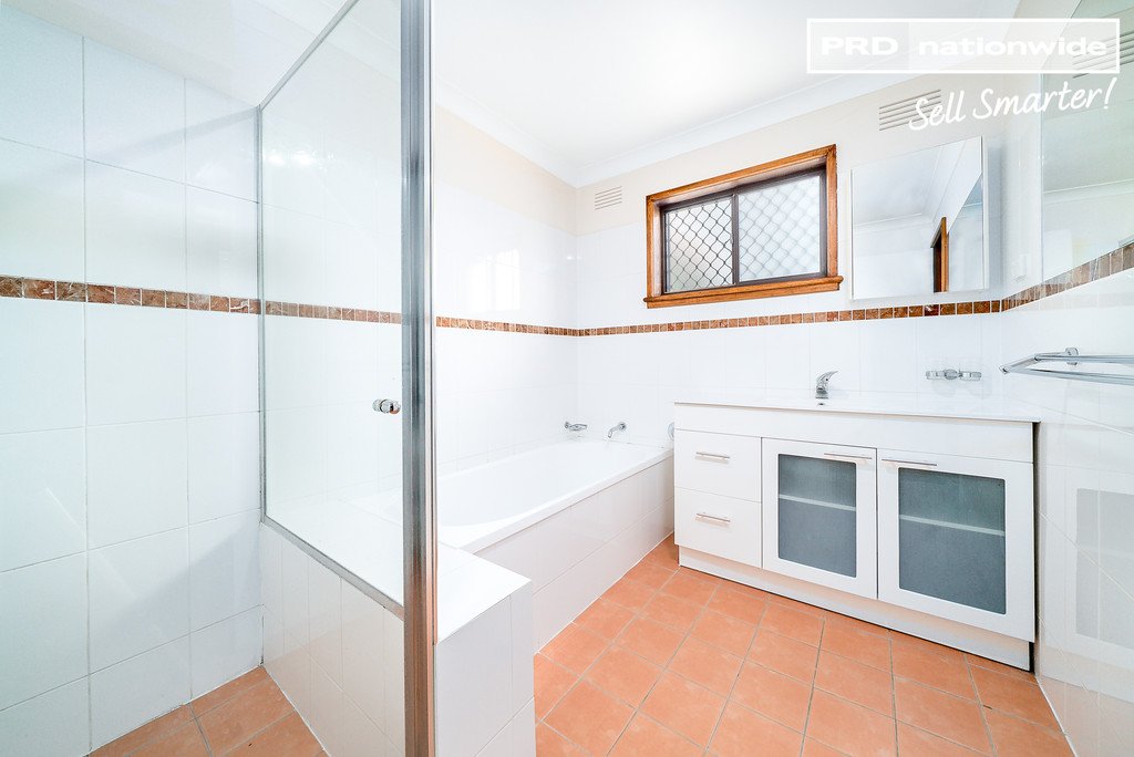 26 Balmoral Crescent LAKE ALBERT 7