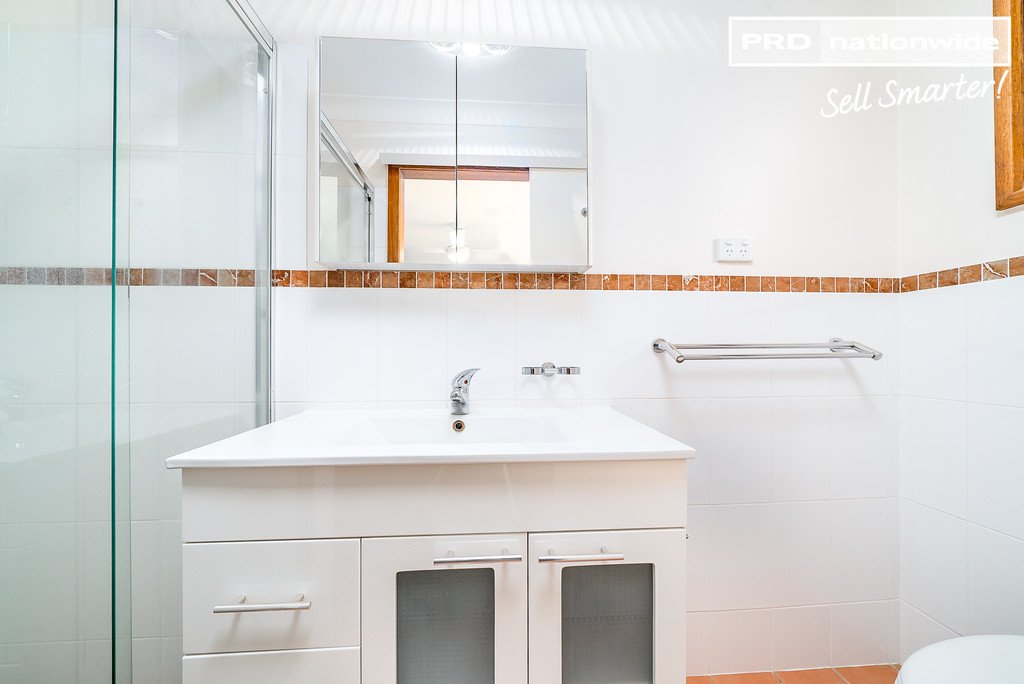 26 Balmoral Crescent LAKE ALBERT 8