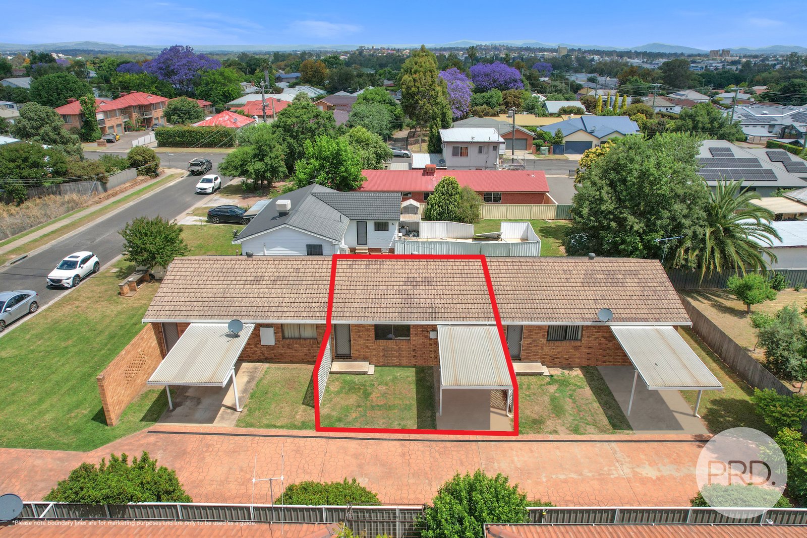 2/6 Barton Lane TAMWORTH 2