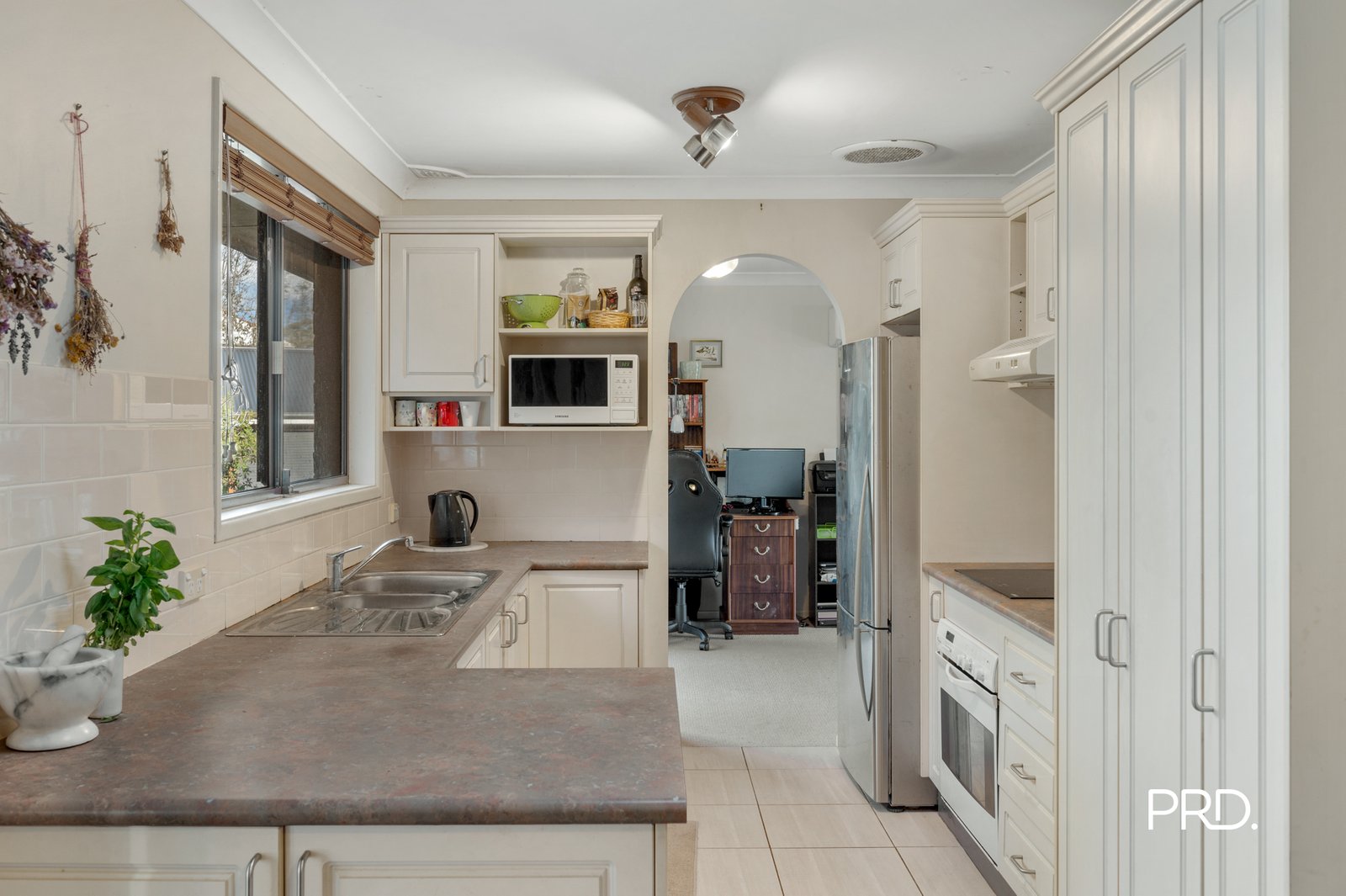 26 Batman Crescent SPRINGWOOD 5