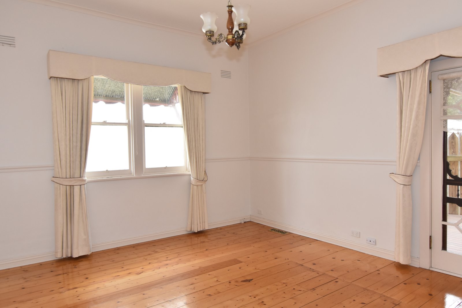 Gallery: 26 Bay Street