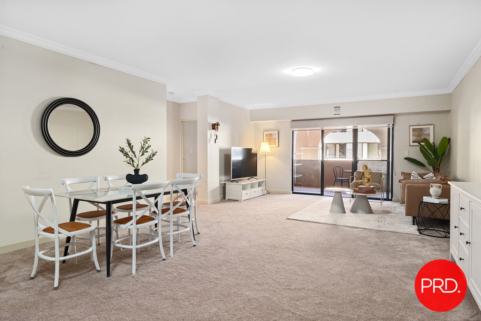 2/6 Belgrave Street KOGARAH 1