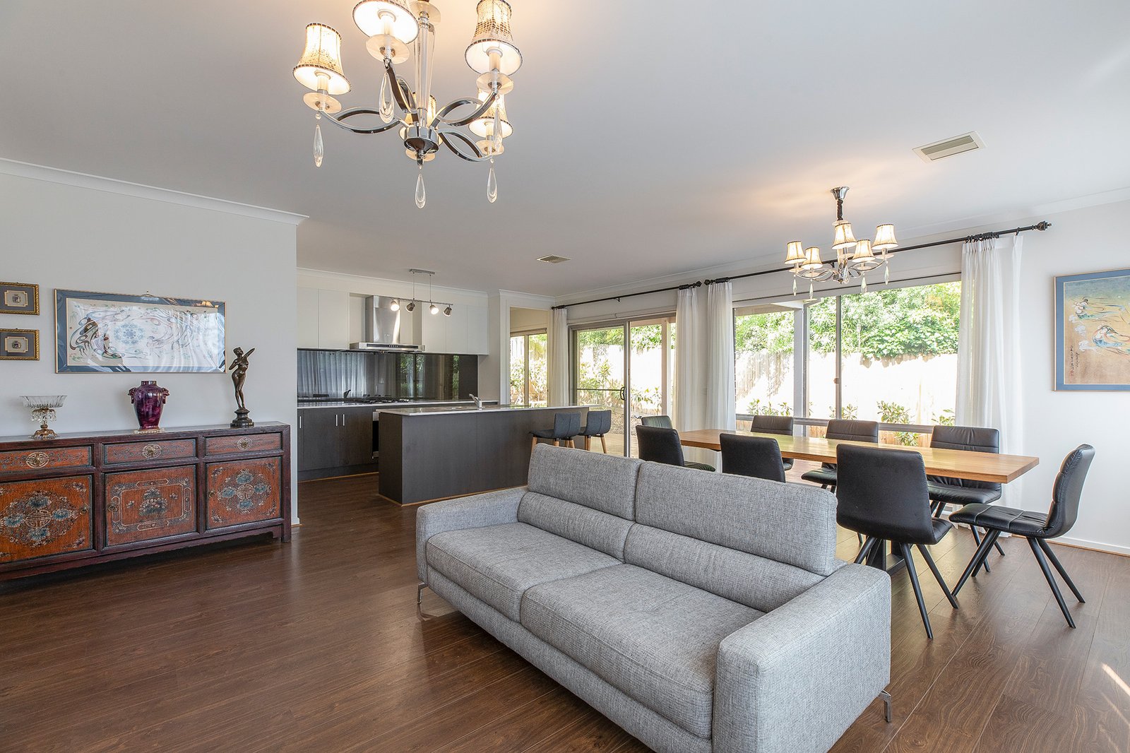 Real Estate and Property in 2/6 Bevan Street, Balwyn, VIC