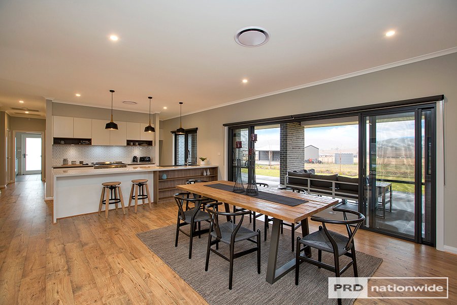 26 Bluebell Way TAMWORTH 4