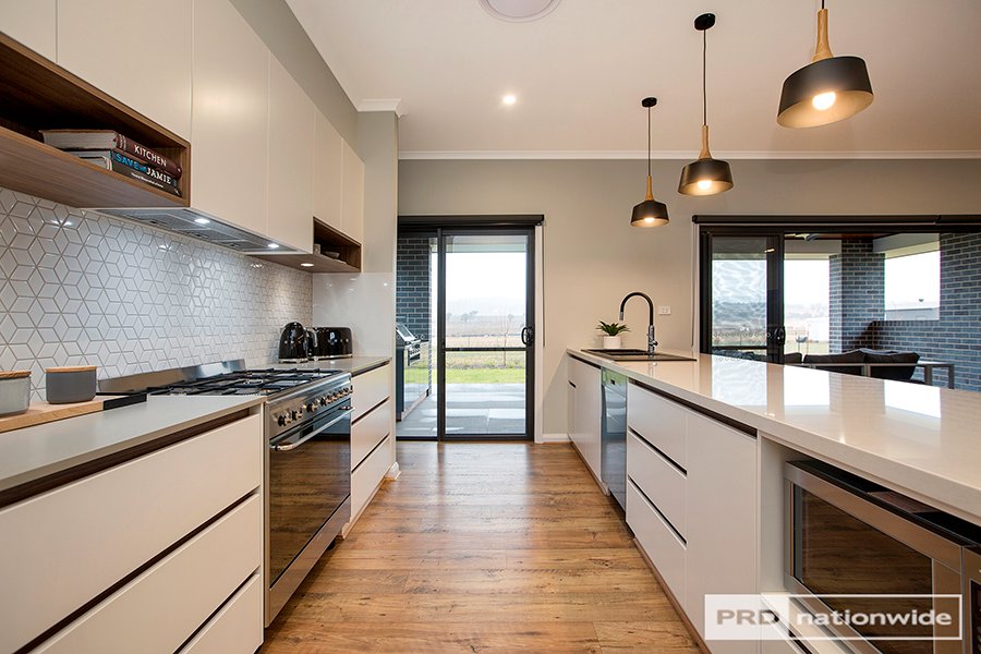 26 Bluebell Way TAMWORTH 6