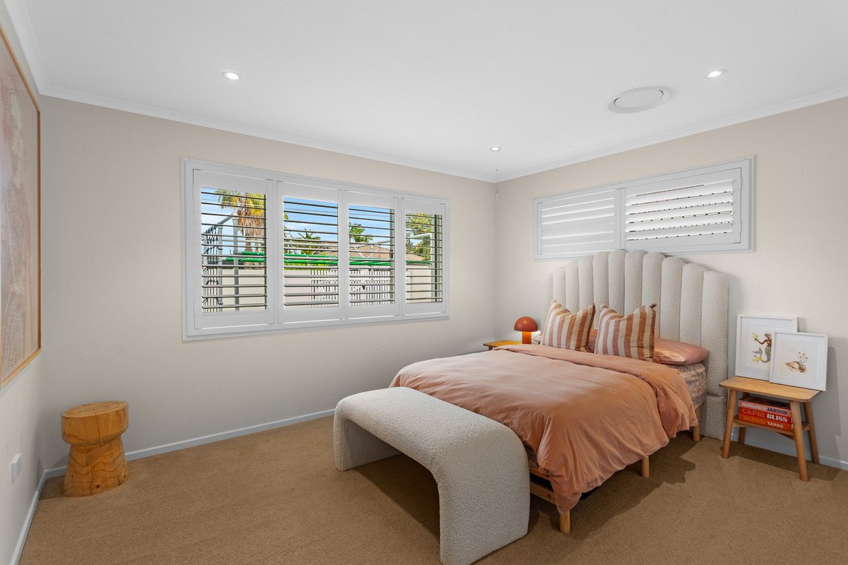 26 Bluejay Street Burleigh Waters 13