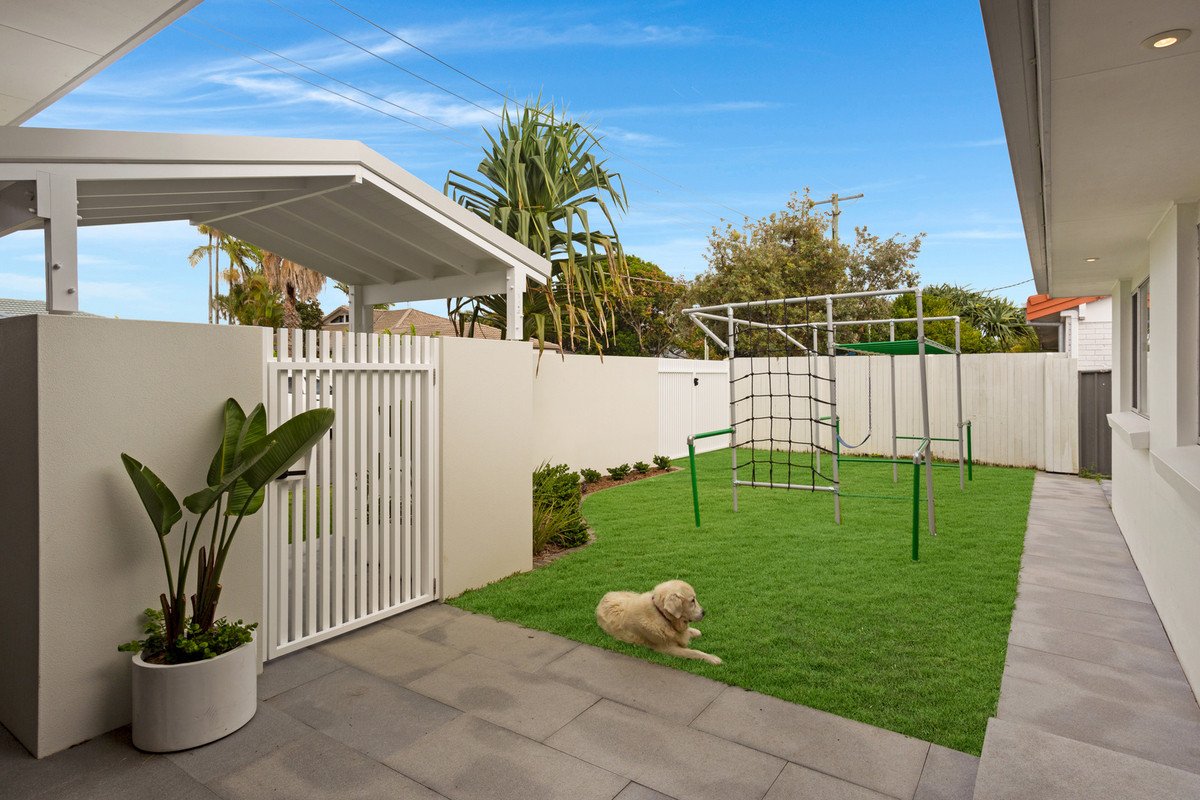 26 Bluejay Street Burleigh Waters 17