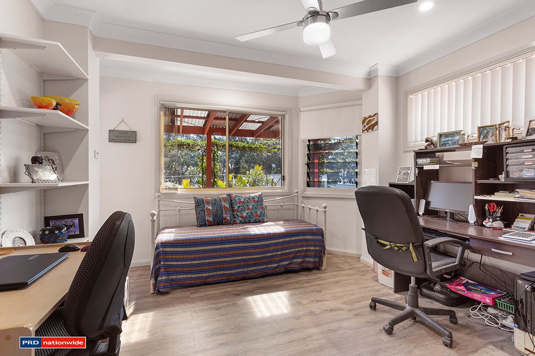 2/6 Bonito Street CORLETTE 15