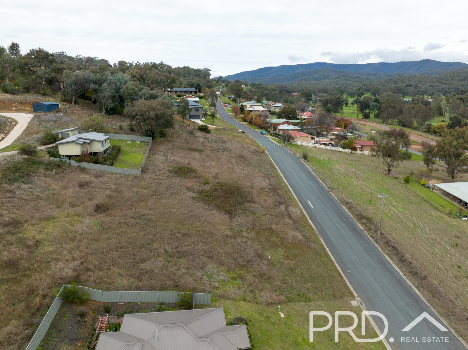 26 Booral Avenue TUMUT 4