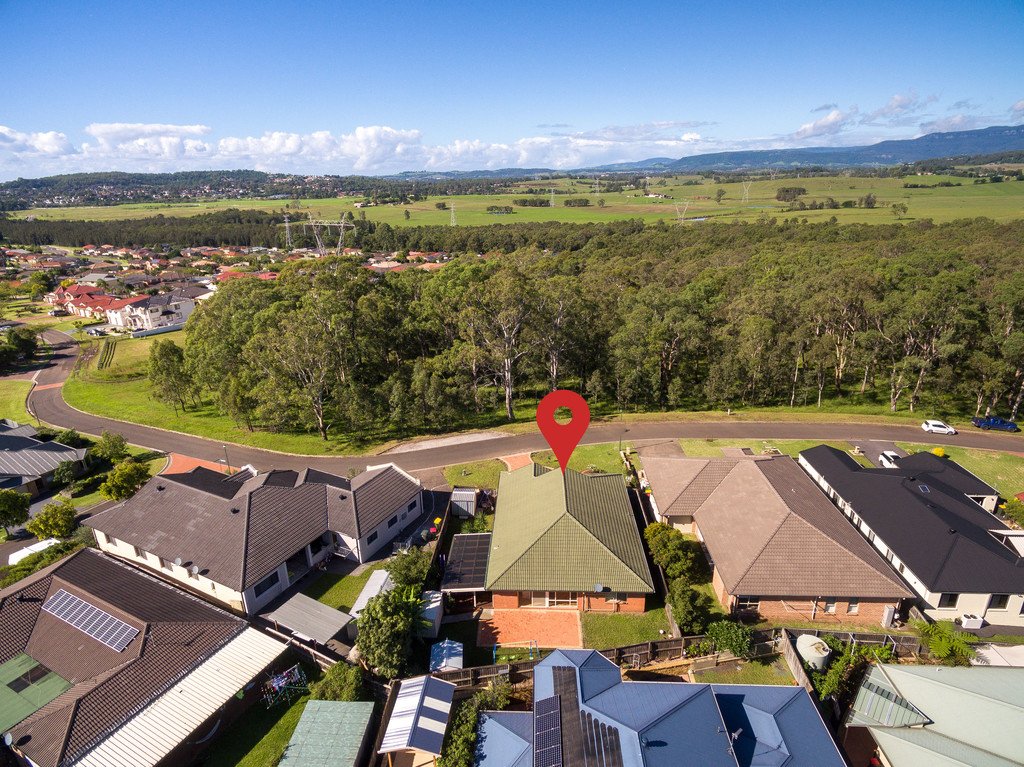 26 Brindabella Drive HORSLEY 12