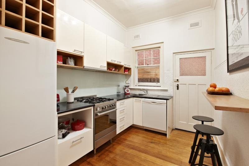 Gallery: 2/6 Broadway