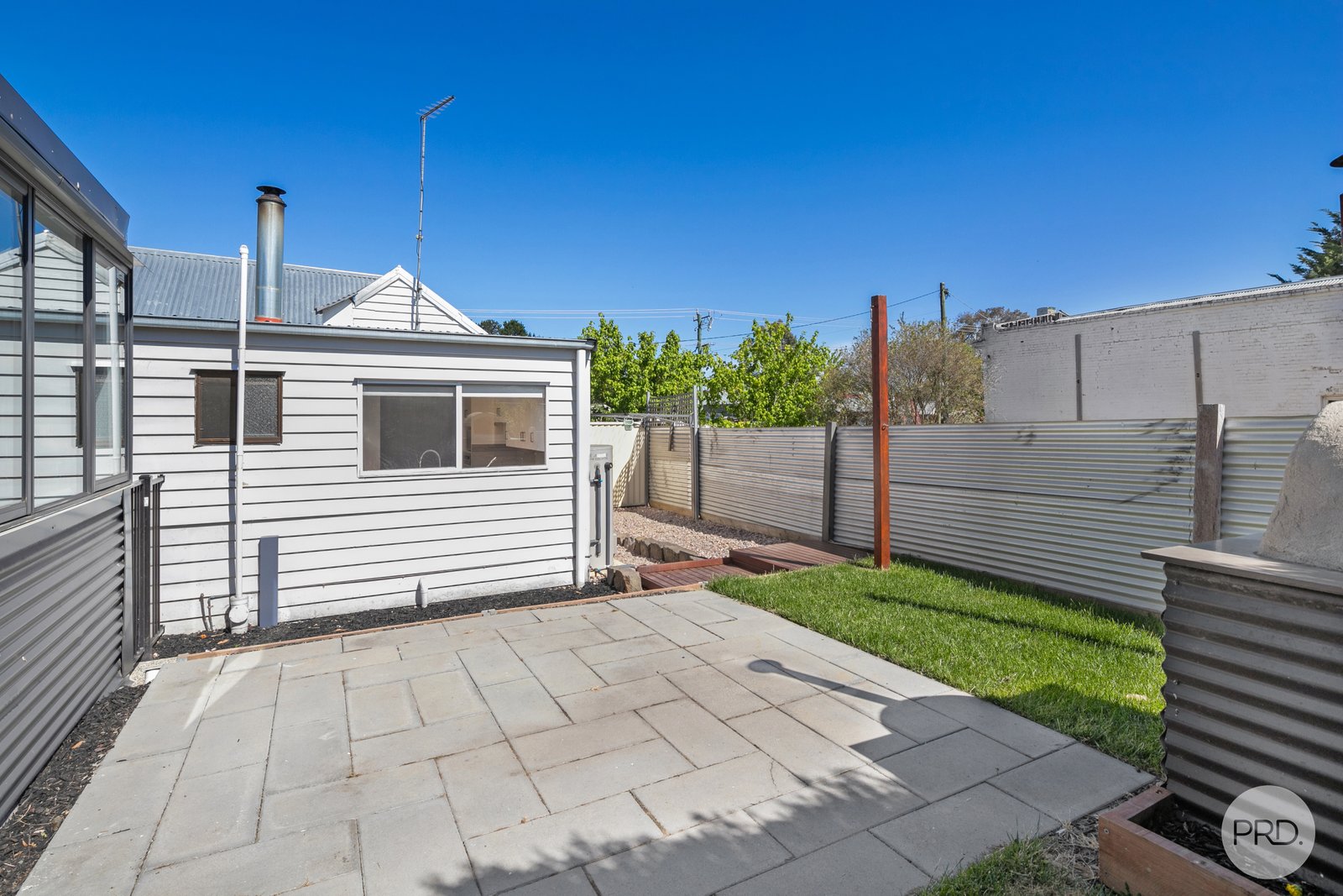26 Brooke Street SMYTHESDALE 14