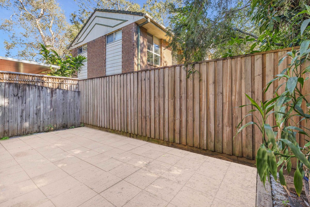 2/6 Burleigh Glen Court Burleigh Heads 2