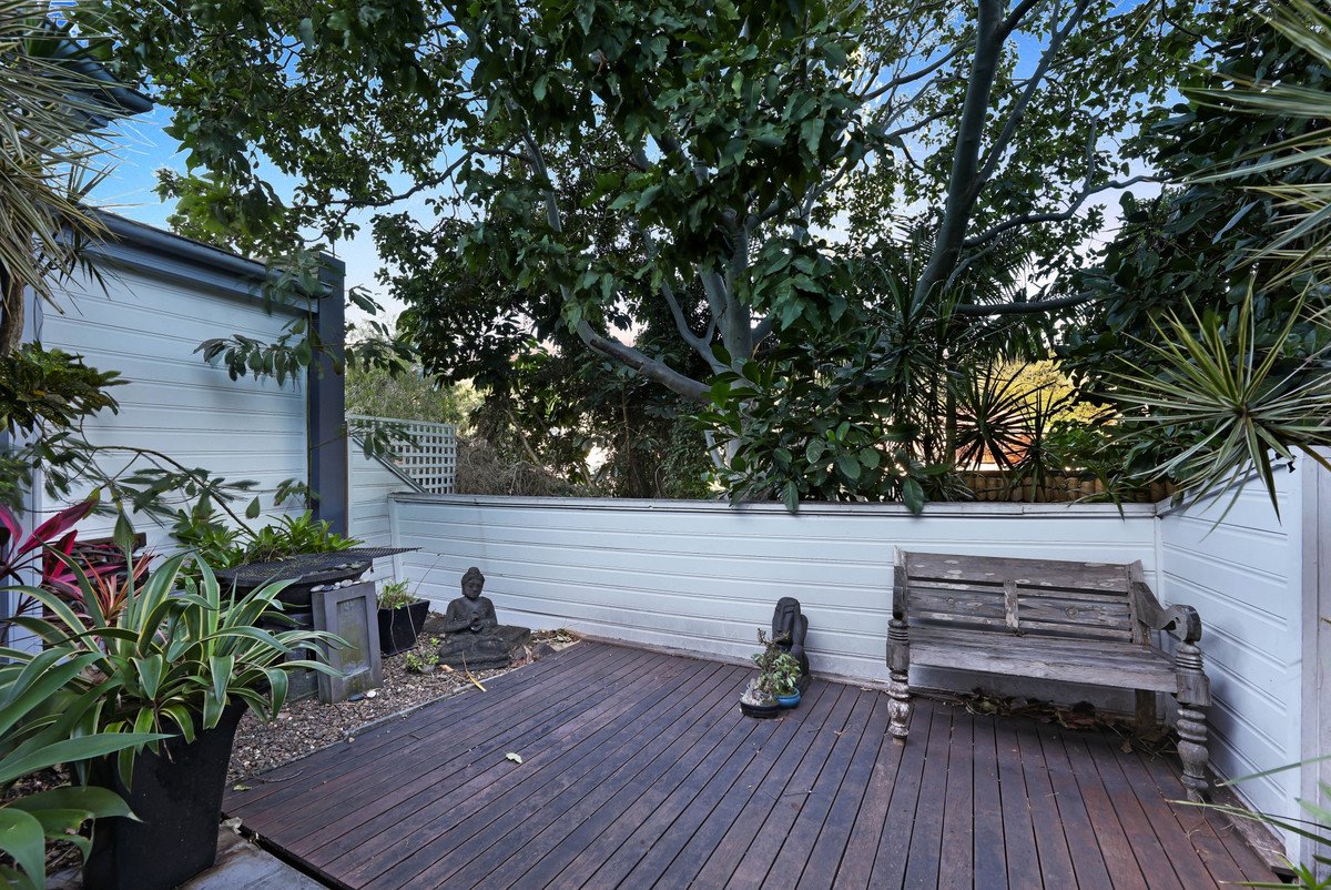 2/6 Burrabee Street BURLEIGH HEADS 14